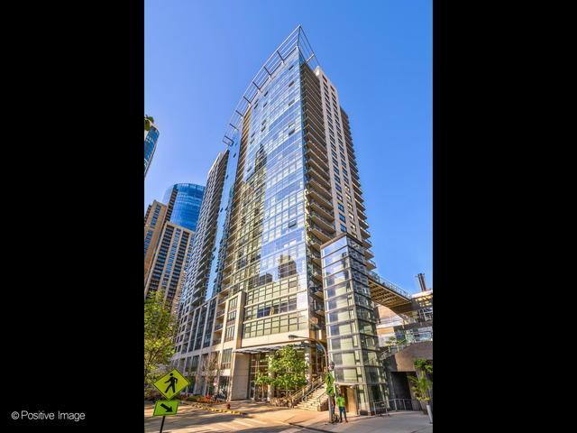 201 N Westshore Dr Unit 1207, Chicago, IL 60601 - view of property with a view of city