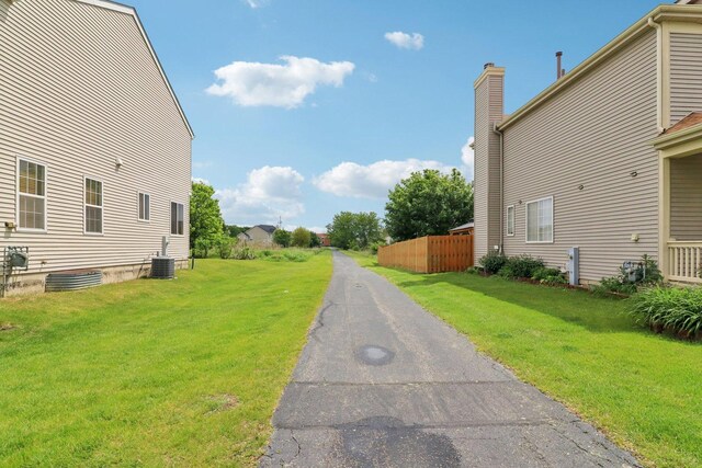 786 S Winchester Dr, Round Lake, IL 60073 - photo 14