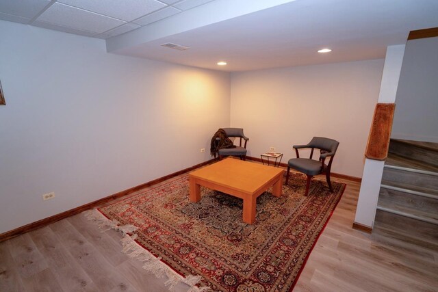 600 Salceda Dr, Mundelein, IL 60060 - sitting room with baseboards, light wood-style flooring, and recessed lighting