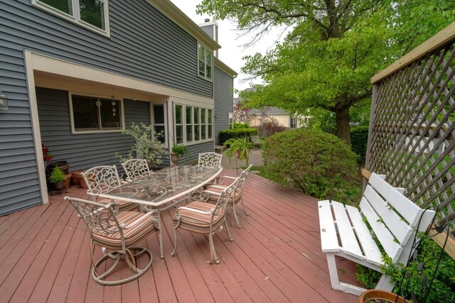 600 Salceda Dr, Mundelein, IL 60060 - wooden terrace with outdoor dining space