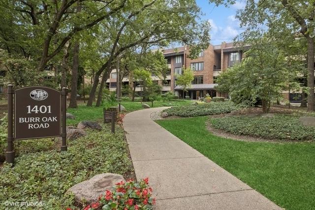 1401 Burr Oak Rd Unit 116B, Hinsdale, IL 60521 - view of home's community featuring a yard