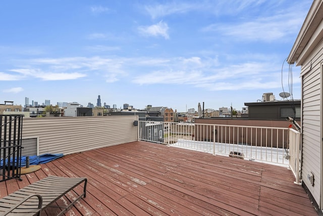 535 N Wood St, Chicago, IL 60622 - deck featuring a city view