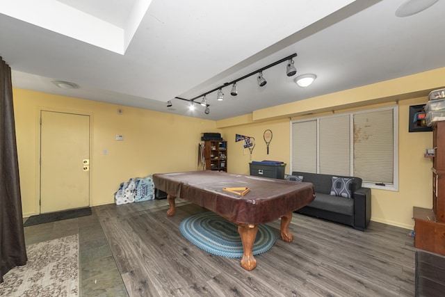 535 N Wood St, Chicago, IL 60622 - rec room with rail lighting, wood finished floors, billiards, and baseboards