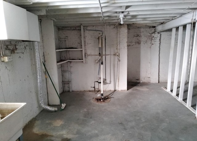 view of unfinished basement