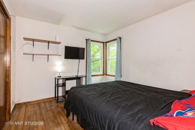 41W058 Colson Dr, Saint Charles, IL 60175 - bedroom with hardwood / wood-style floors and baseboards