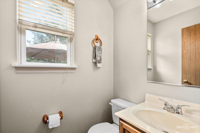 1118 Golden Oaks Pkwy, Aurora, IL 60506 - half bath with toilet and vanity
