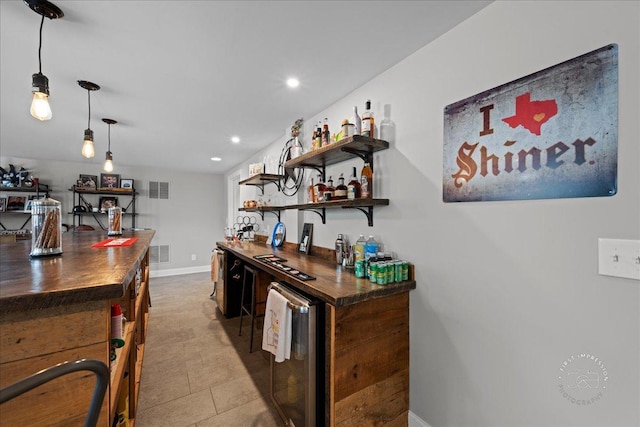 39W729 N Hathaway Ln, Geneva, IL 60134 - bar with indoor wet bar, beverage cooler, visible vents, and recessed lighting