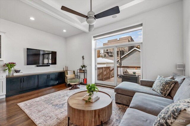 living room with recessed lighting, ceiling fan, and wood finished floors