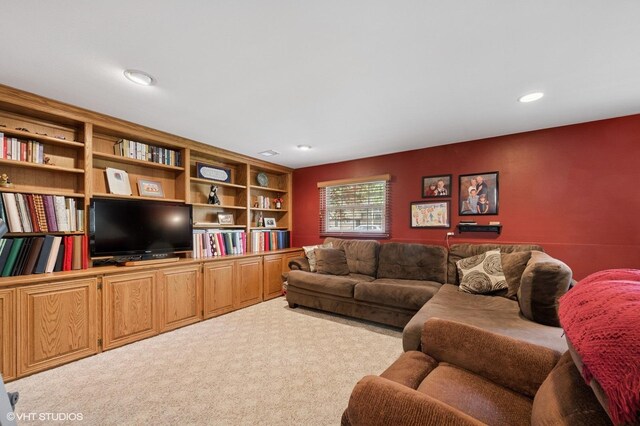 310 N Lytle Dr, Palatine, IL 60074 - carpeted living room featuring recessed lighting