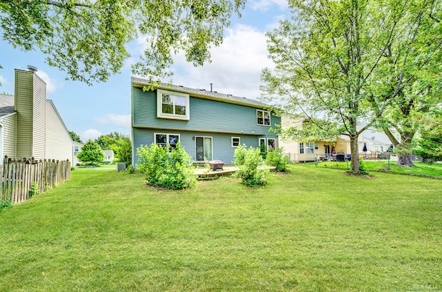 2860 Bridgeport Ln, Aurora, IL 60504 - rear view of house
