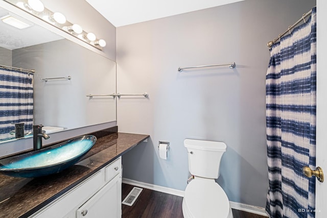 2860 Bridgeport Ln, Aurora, IL 60504 - full bathroom with vanity, wood finished floors, and a shower with shower curtain