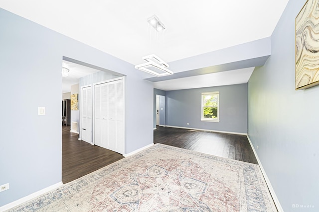 2860 Bridgeport Ln, Aurora, IL 60504 - empty room with wood finished floors and a chandelier
