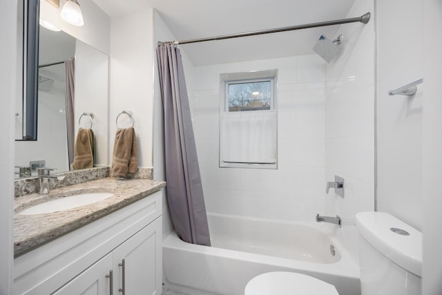 full bath featuring vanity, toilet, and shower / tub combo with curtain