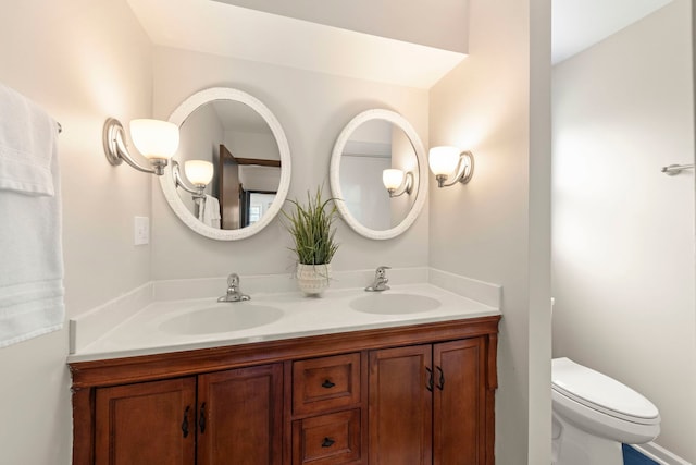 542 Stafford Ln, Glen Ellyn, IL 60137 - bathroom with double vanity and toilet