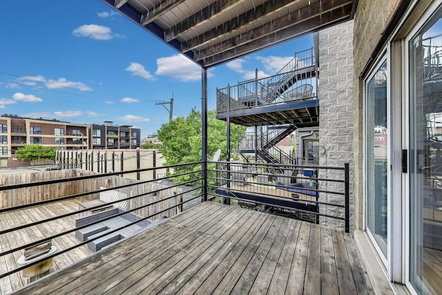 512 N Claremont Ave Unit 2, Chicago, IL 60612 - wooden terrace with stairs
