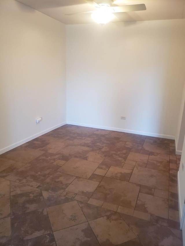 277 Shorewood Dr Unit 2A, Glendale Heights, IL 60139 - empty room featuring a ceiling fan and baseboards