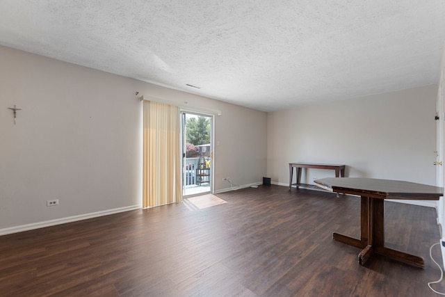 1119 S Curtis Ave Unit B23, Kankakee, IL 60901 - photo 2