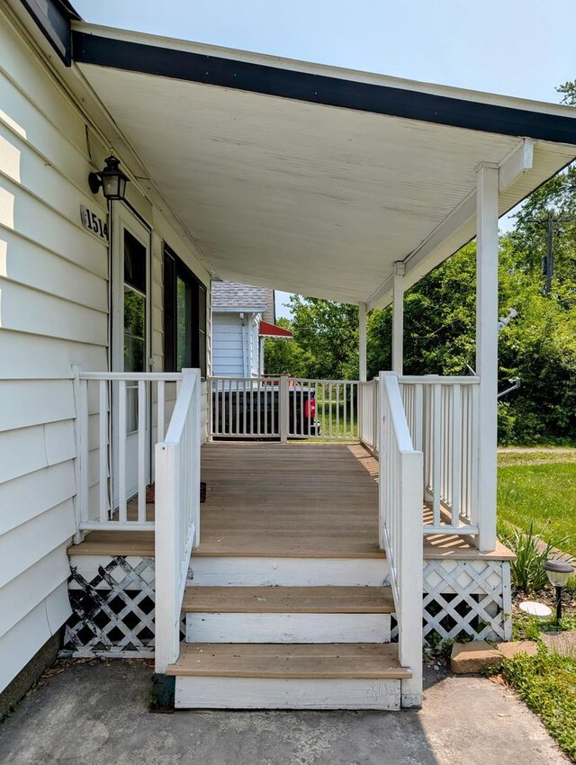 1514 173rd St, East Hazel Crest, IL 60429 - view of wooden porch