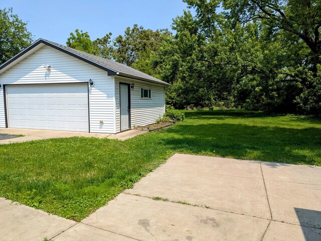 1514 173rd St, East Hazel Crest, IL 60429 - view of detached garage