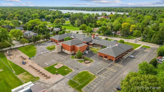502 Everett Ave, Crystal Lake, IL 60014 - aerial view of a large body of water and a forest