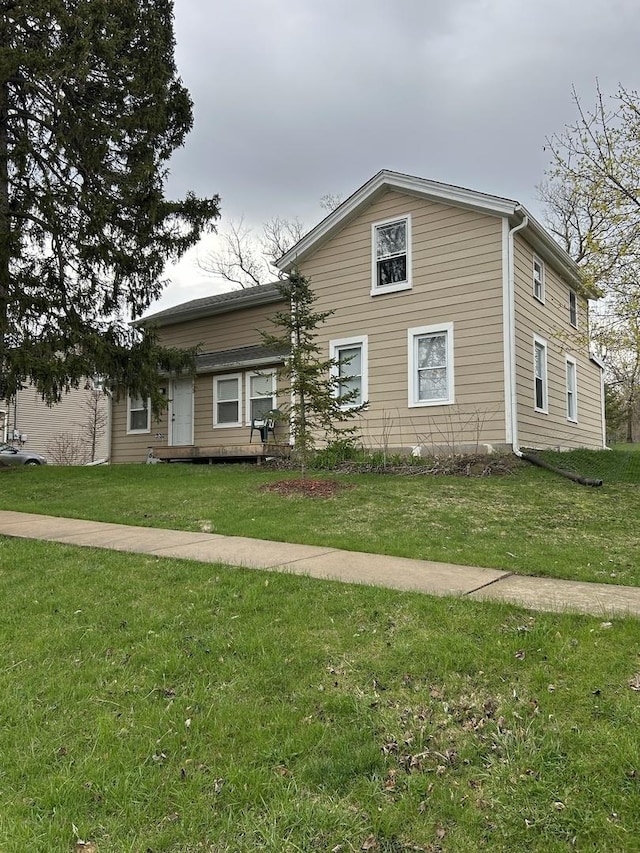 608 Brown St, Woodstock, IL 60098 - photo 1