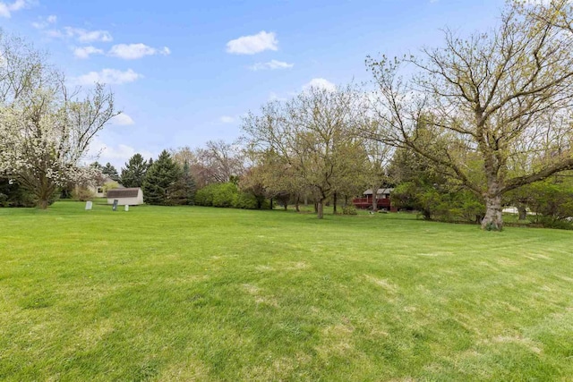 111 Brandywine Dr, Poplar Grove, IL 61065 - photo 3