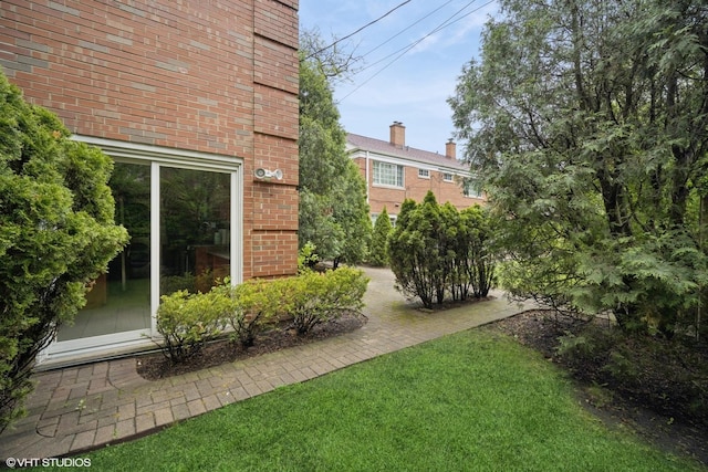 444 Winnetka Ave, Winnetka, IL 60093 - view of grassy yard