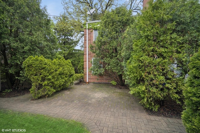 444 Winnetka Ave, Winnetka, IL 60093 - view of patio