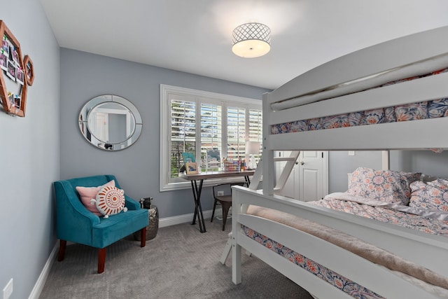 1137 Griffith Rd, Lake Forest, IL 60045 - carpeted bedroom featuring baseboards