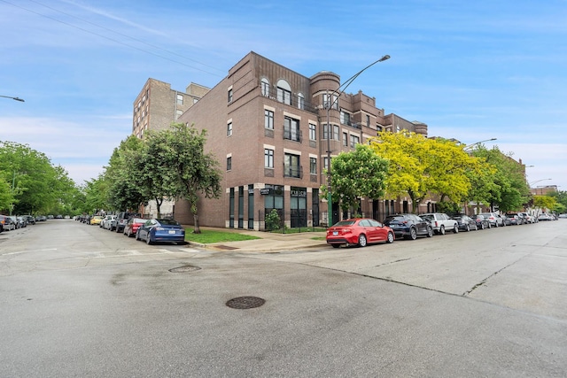 531 N Racine Ave Unit 3, Chicago, IL 60622 - view of building exterior