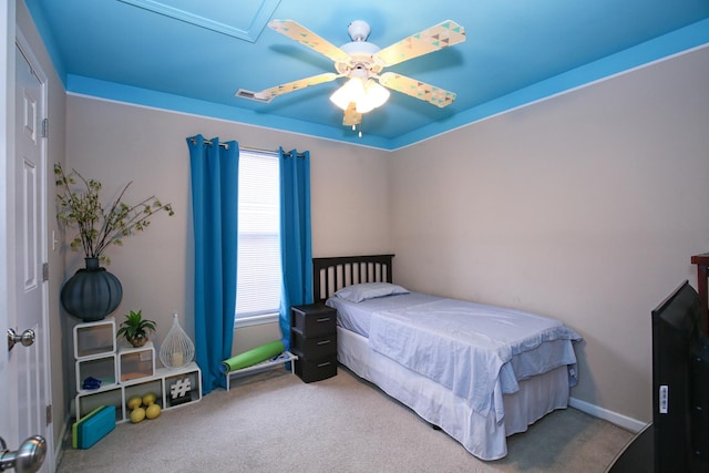 carpeted bedroom with ceiling fan