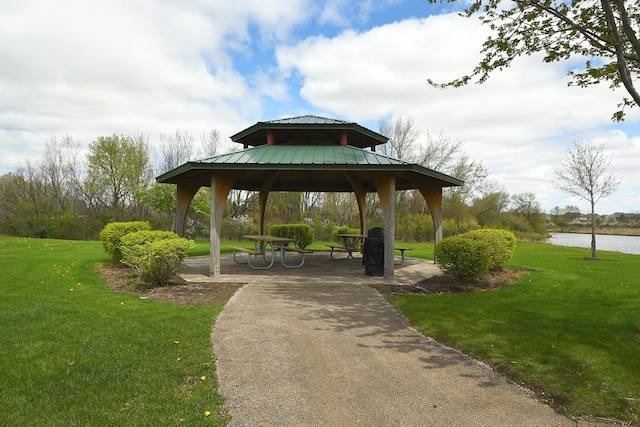 22902 Maddeline Ln, Frankfort, IL 60423