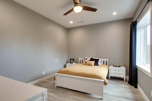 4432 Bryant Dr, Quincy, IL 62305 - bedroom featuring recessed lighting, ceiling fan, visible vents, light wood-style flooring, and baseboards