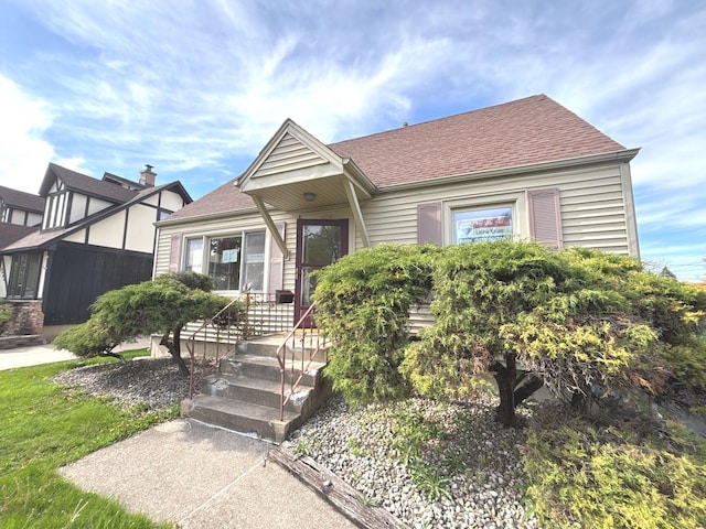 5404 Kimball Pl, Oak Lawn, IL 60453 - view of front of home featuring roof with shingles