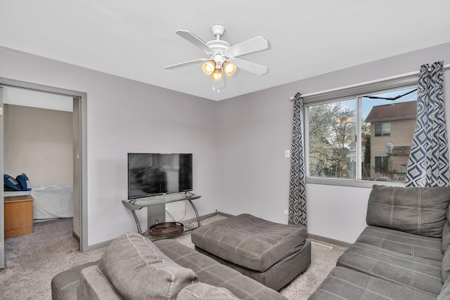 1 Red Wing Ct, Woodridge, IL 60517 - carpeted living room with ceiling fan and baseboards