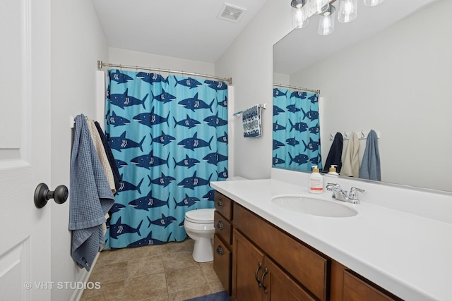 bathroom with vanity, toilet, curtained shower, and visible vents