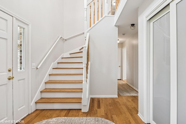 28139 W Okelly Dr, Ingleside, IL 60041 - interior space with baseboards and wood finished floors