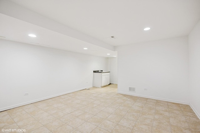 28139 W Okelly Dr, Ingleside, IL 60041 - unfurnished room with recessed lighting, baseboards, and visible vents