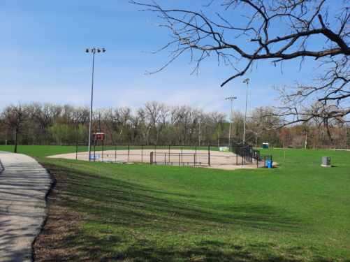 5030 N Keeler Ave, Chicago, IL 60630 - view of home's community with a lawn