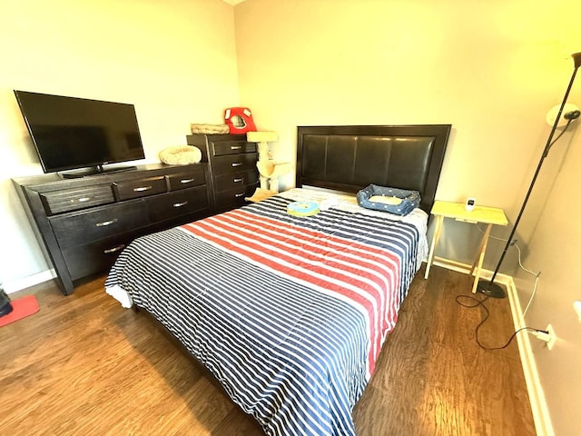 10817 Quail Xing, Richmond, IL 60071 - bedroom featuring wood finished floors and baseboards