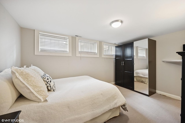 495 Willow Rd, Winnetka, IL 60093 - bedroom featuring light colored carpet and baseboards