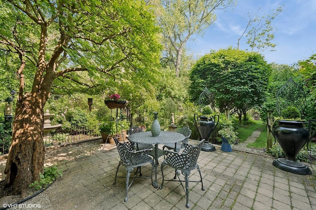 475 Maple St, Winnetka, IL 60093 - view of patio with outdoor dining area