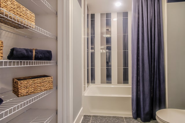 4 Olympia Fields Ct, Hawthorn Woods, IL 60047 - full bathroom featuring tile patterned floors, shower / bathtub combination with curtain, toilet, and recessed lighting