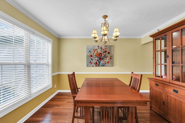 4603 Stonebridge Dr, Champaign, IL 61822 - dining space with dark wood-style flooring, ornamental molding, and a notable chandelier