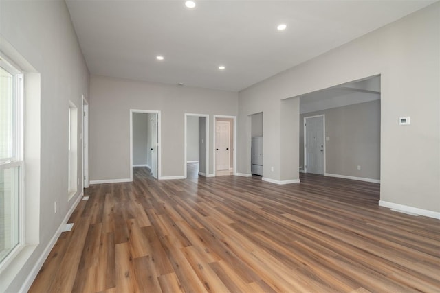 510 E Washington St, Pontiac, IL 61764 - unfurnished room with recessed lighting, wood finished floors, and baseboards
