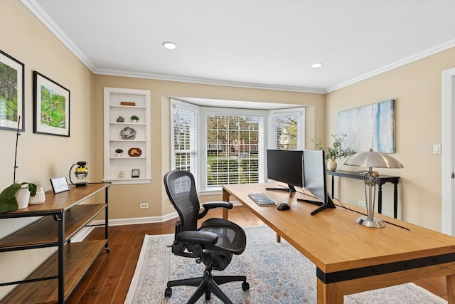 office featuring built in shelves, recessed lighting, baseboards, dark wood-type flooring, and ornamental molding