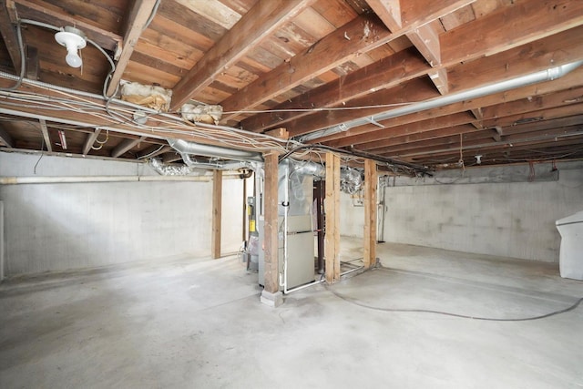 15 N Hillcrest Ave, Fox Lake, IL 60020 - unfinished below grade area with heating unit