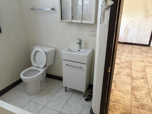 1649 N Latrobe Ave, Chicago, IL 60639 - bathroom featuring toilet and vanity