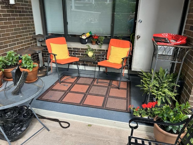 1555 N Sandburg Ter Unit 115K, Chicago, IL 60610 - view of balcony