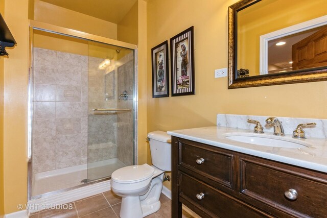38W424 Berquist Dr, Geneva, IL 60134 - full bath featuring toilet, vanity, tiled shower, and tile patterned flooring